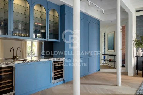 Купить квартиру в Барселона, Испания с 3 спальни, 184м², № 5453 - фото 7