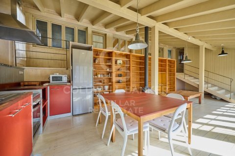 Сasa de 3 dormitorios en venta en Cataluña, Spain № 5731 - foto 6