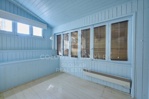 Сasa de 3 dormitorios en venta en Cataluña, Spain № 5731 - foto 15