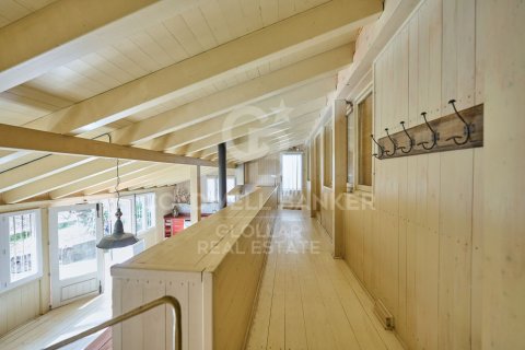 Сasa de 3 dormitorios en venta en Cataluña, Spain № 5731 - foto 4