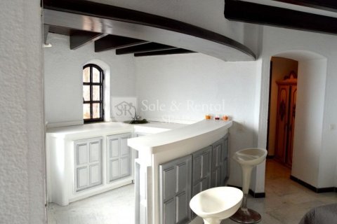 Сasa de 5 dormitorios en venta en Lloret de Mar, Gerona, Cataluña, Spain № 6726 - foto 22