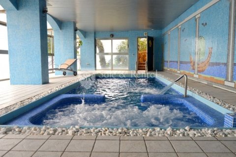 Сasa de 5 dormitorios en venta en Lloret de Mar, Gerona, Cataluña, Spain № 6726 - foto 8