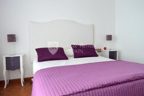 Сasa de 5 dormitorios en venta en Lloret de Mar, Gerona, Cataluña, Spain № 6726 - foto 11