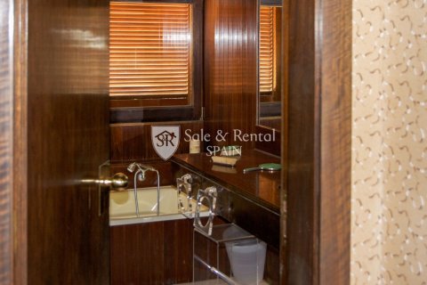 6 bedrooms house for sale in Sant Andreu de Llavaneres, Barcelona, Catalonia, Spain № 6730 - photo 13