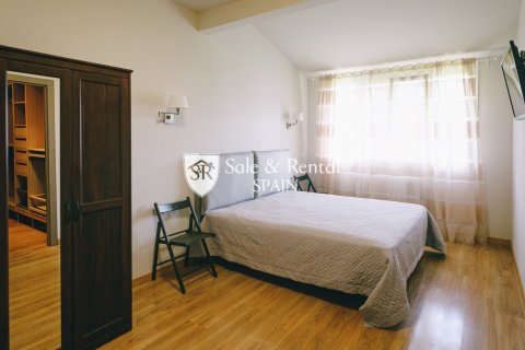 Сasa de 3 dormitorios en venta en Lloret de Mar, Gerona, Cataluña, Spain № 6729 - foto 11