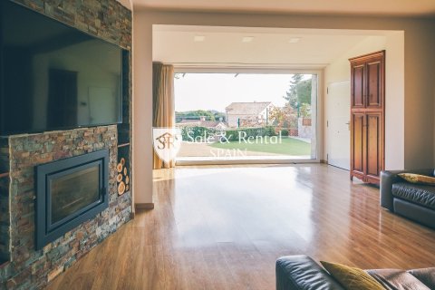 Сasa de 3 dormitorios en venta en Lloret de Mar, Gerona, Cataluña, Spain № 6729 - foto 4