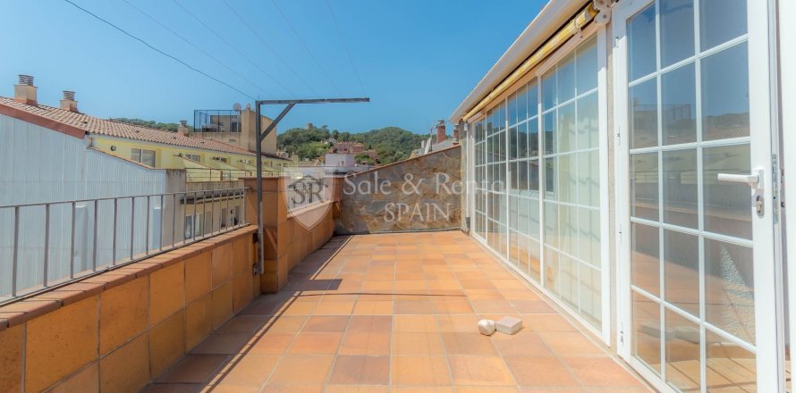 Apartamento de 9 dormitorios en venta en Tossa de Mar, Gerona, Cataluña, Spain № 6732