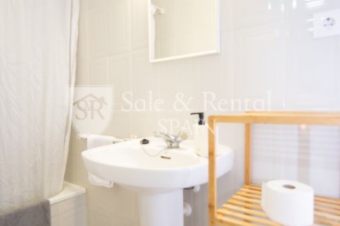 Apartamento de 9 dormitorios en venta en Tossa de Mar, Gerona, Cataluña, Spain № 6732 - foto 26