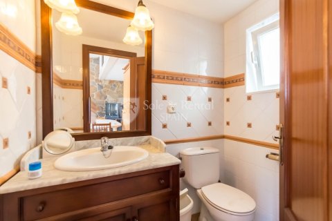 Apartamento de 9 dormitorios en venta en Tossa de Mar, Gerona, Cataluña, Spain № 6732 - foto 10