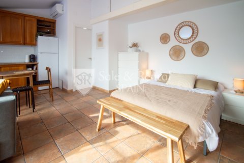 Apartamento de 9 dormitorios en venta en Tossa de Mar, Gerona, Cataluña, Spain № 6732 - foto 11