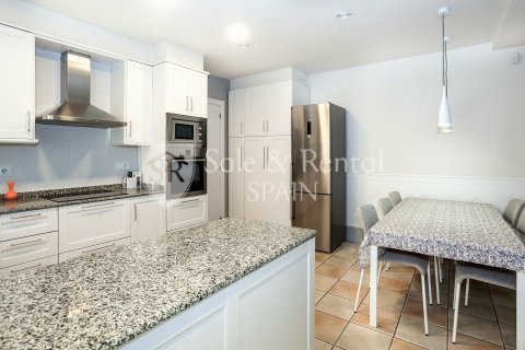 Сasa de 6 dormitorios en venta en Gavà, Barcelona, Cataluña, Spain № 6731 - foto 8