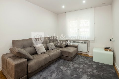 Сasa de 6 dormitorios en venta en Gavà, Barcelona, Cataluña, Spain № 6731 - foto 16