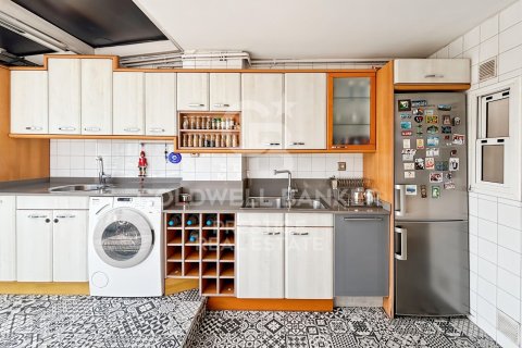 Ático de 2 dormitorios en venta en Barcelona, Cataluña, Spain № 5578 - foto 22