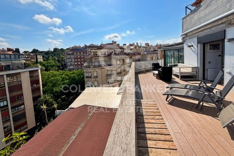 Ático de 2 dormitorios en venta en Barcelona, Cataluña, Spain № 5578 - foto 4