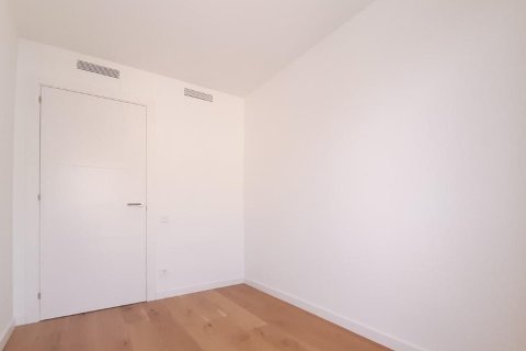 Apartamento de 3 dormitorios en venta en Rambla One Sabadell, Barcelona, Cataluña, Spain № 2974 - foto 6
