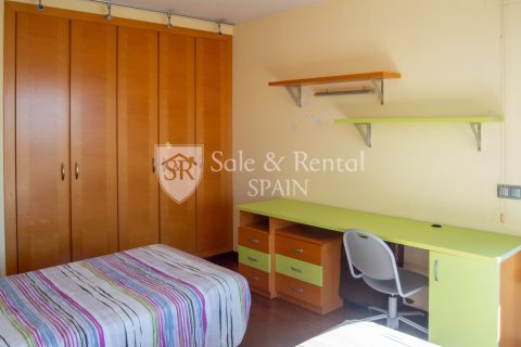 Сasa de 7 dormitorios en venta en Blanes, Gerona, Cataluña, Spain № 6736 - foto 29