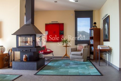 Сasa de 5 dormitorios en venta en Tossa de Mar, Gerona, Cataluña, Spain № 6735 - foto 18