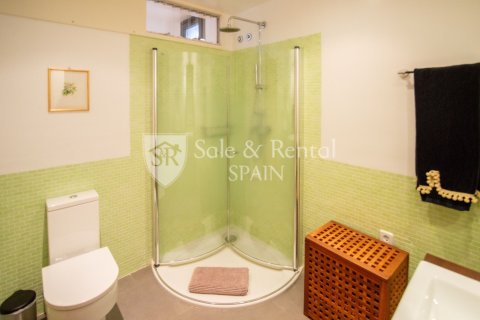 Сasa de 5 dormitorios en venta en Tossa de Mar, Gerona, Cataluña, Spain № 6735 - foto 30