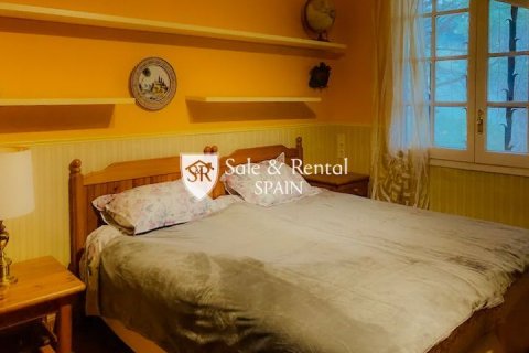 Сasa de 6 dormitorios en venta en Lloret de Mar, Gerona, Cataluña, Spain № 6739 - foto 20