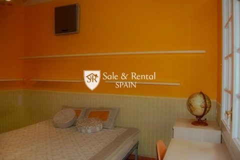 Сasa de 6 dormitorios en venta en Lloret de Mar, Gerona, Cataluña, Spain № 6739 - foto 29
