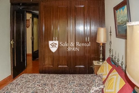 Сasa de 6 dormitorios en venta en Lloret de Mar, Gerona, Cataluña, Spain № 6739 - foto 26