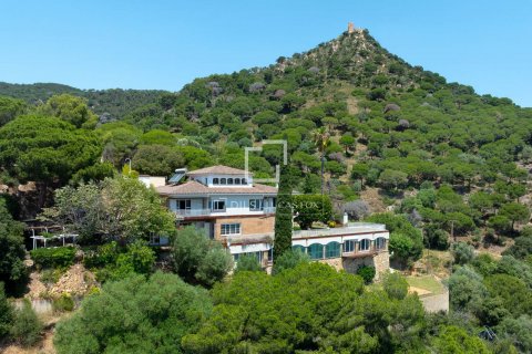 Villa de 12 dormitorios en venta en Cabrera de Mar, Barcelona, Cataluña, Spain № 8725