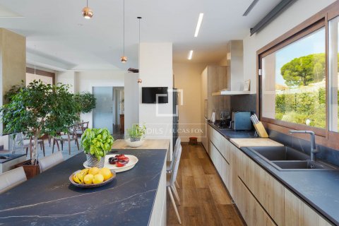 Villa de 5 dormitorios en venta en Sant Vicenc De Montalt, Barcelona, Cataluña, Spain № 8724 - foto 13