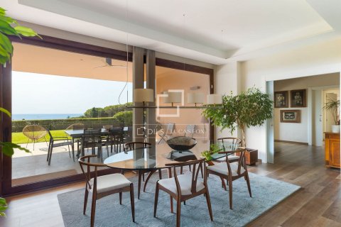 Villa de 5 dormitorios en venta en Sant Vicenc De Montalt, Barcelona, Cataluña, Spain № 8724 - foto 10