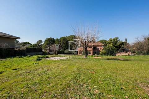 Parcela de 2048 m² en venta en Sant Cugat del Vallès, Barcelona, Cataluña, Spain № 8720 - foto 10