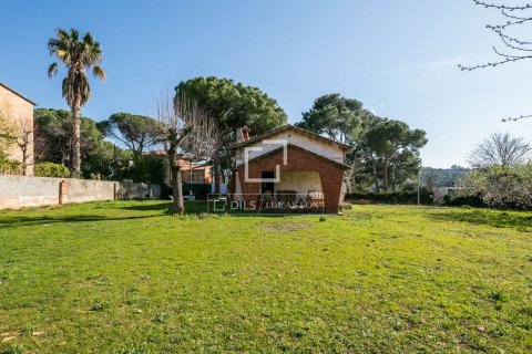 Parcela de 2048 m² en venta en Sant Cugat del Vallès, Barcelona, Cataluña, Spain № 8720 - foto 25
