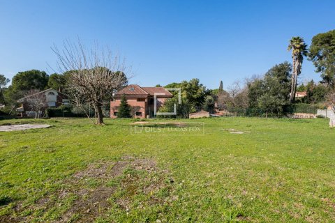 Parcela de 2048 m² en venta en Sant Cugat del Vallès, Barcelona, Cataluña, Spain № 8720 - foto 8