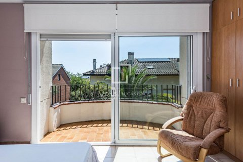 Villa de 4 dormitorios en venta en Sant Cugat del Vallès, Barcelona, Cataluña, Spain № 8722 - foto 26