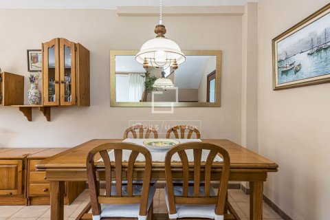 Villa de 4 dormitorios en venta en Sant Cugat del Vallès, Barcelona, Cataluña, Spain № 8722 - foto 19