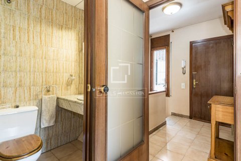 Villa de 4 dormitorios en venta en Sant Cugat del Vallès, Barcelona, Cataluña, Spain № 8722 - foto 14