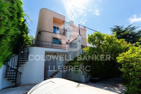 Tríplex de 5 dormitorios en venta en Barcelona, Cataluña, Spain № 5871 - foto 8