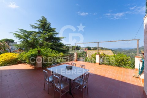 Tríplex de 5 dormitorios en venta en Barcelona, Cataluña, Spain № 5871 - foto 12