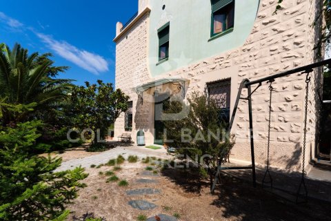 Tríplex de 5 dormitorios en venta en Barcelona, Cataluña, Spain № 5871 - foto 15