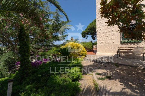 Tríplex de 5 dormitorios en venta en Barcelona, Cataluña, Spain № 5871 - foto 14