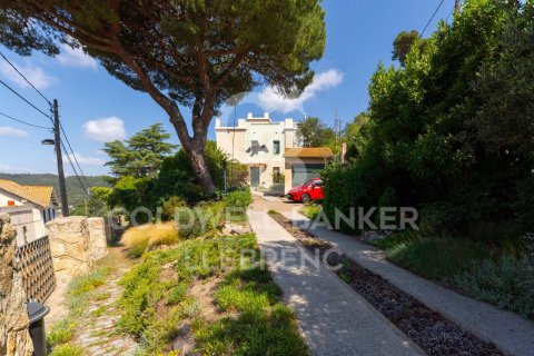 Tríplex de 5 dormitorios en venta en Barcelona, Cataluña, Spain № 5871 - foto 3