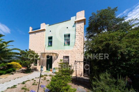 Tríplex de 5 dormitorios en venta en Barcelona, Cataluña, Spain № 5871 - foto 16
