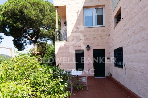Tríplex de 5 dormitorios en venta en Barcelona, Cataluña, Spain № 5871 - foto 20