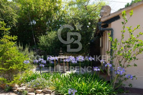Tríplex de 5 dormitorios en venta en Barcelona, Cataluña, Spain № 5871 - foto 22