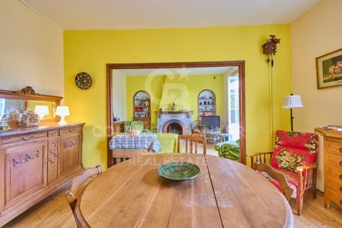 Villa de 8 dormitorios en venta en Cataluña, Spain № 5869 - foto 13