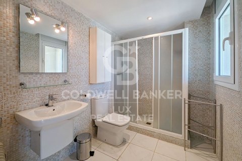 Propiedad comercial de 438 m² en venta en Empuriabrava, Gerona, Cataluña, Spain № 5870 - foto 14