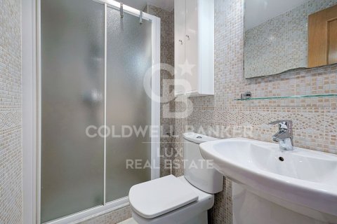 Propiedad comercial de 438 m² en venta en Empuriabrava, Gerona, Cataluña, Spain № 5870 - foto 12