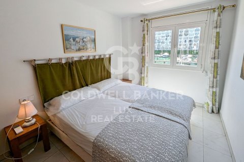 Propiedad comercial de 438 m² en venta en Empuriabrava, Gerona, Cataluña, Spain № 5870 - foto 10