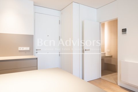 Apartamento de 2 dormitorios en venta en Barcelona, Cataluña, Spain № 2865 - foto 23