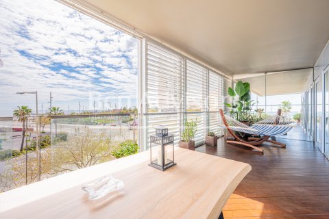 Apartamento de 2 dormitorios en venta en Barcelona, Cataluña, Spain № 2869 - foto 11