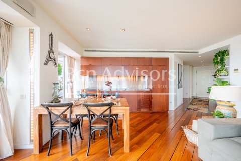 Apartamento de 2 dormitorios en venta en Barcelona, Cataluña, Spain № 2869 - foto 22