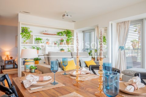 Apartamento de 2 dormitorios en venta en Barcelona, Cataluña, Spain № 2869 - foto 17